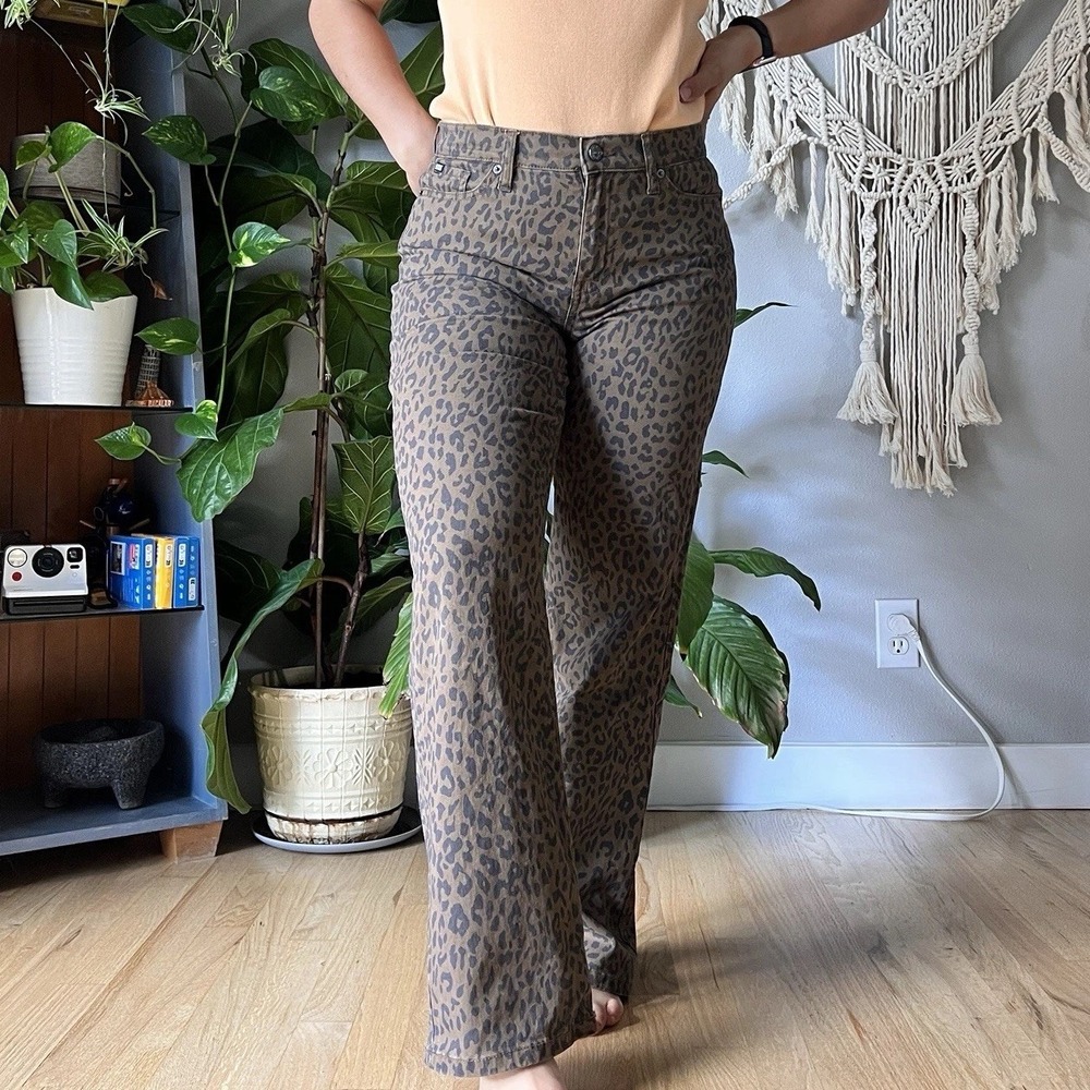 Trendy Cheetah Leopard Print Straight Leg Baggy Pants Size Small 26 Cotton DKNY